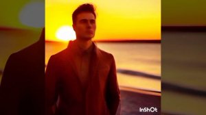 Мои стихи в песне
"И хочется к солнцу согреться душой!" 🌞