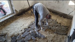 КВАРТИРА ПОДОЖДЁТ/ТРУДИМСЯ НА ЗЕМЛЕ, ГОТОВИМСЯ К ХОЗЯЙСТВУ/