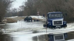 Ока вышла из берегов: подмосковные Луховицы отрезаны водой от большой земли