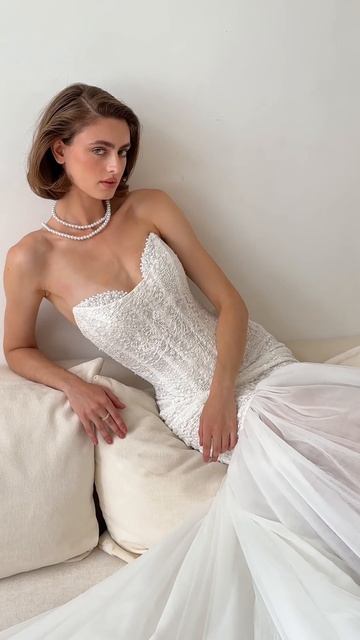 Свадебное платье Фудзияма из коллекции «Все вершины мира у твоих ног» 2026 от бренда Дивино Роуз