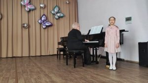 Антонова Стефания муз.Я. Дубравина,сл.В.Суслова «Я рисую»