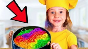 Настя и папа научились готовить пасту и мороженое в Италии! Истории путешествий для детей