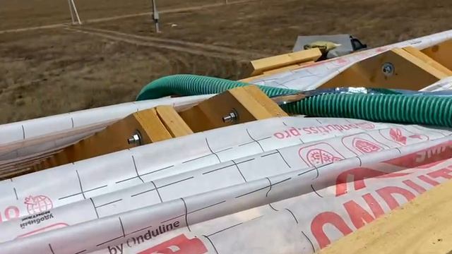 Утепляем кровлю каркасного дома эковатой