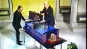 The David Nixon Show 26 June 1972 Sawing Penny Meredith in half