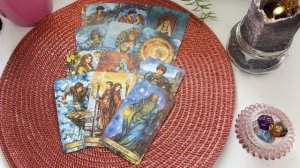 Что он говорит о Вас самому себе? Гадание на Таро