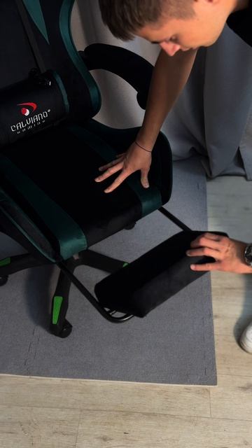 Calviano 1584 зелено- черный велюр