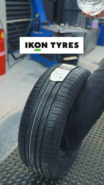 Как шины ведут себя на воде💧