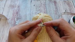 Детские штанишки с анатомической посадкой спицами.Бесплатный МК.