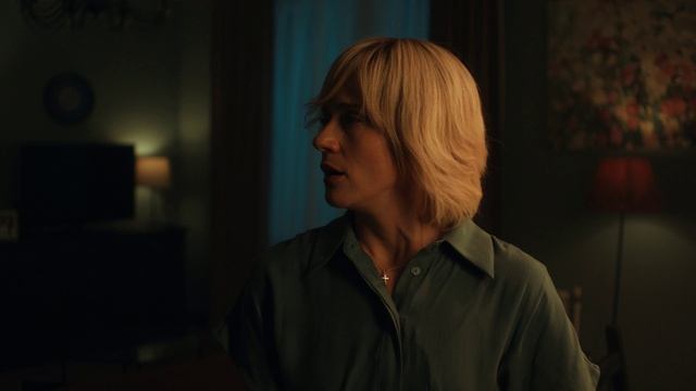 "В смысле жена? Она же умерла" - отрывок из сериала "Время счастливых"