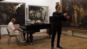 "ЛУННАЯ СЕРЕНАДА" поёт ДМИТРИЙ ПОЛЮШКИН