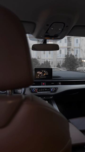 В продаже Audi A4 2015 года