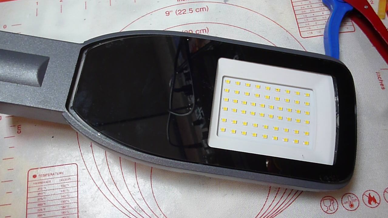 Устраняем мерцание светодиодного светильника.