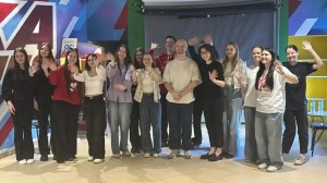 Пушкинский молодёжный актив встретился с  Александром Енс Смирновым, художником уличного искусства