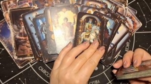 ТАРО РАСКЛАД/ КТО К ВАМ НЕРОВНО ДЫШИТ?!