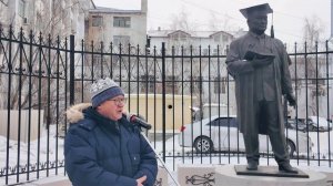 Возложение цветов к памятнику В.В. Филиппова - 1 апреля 2026 г.