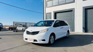 Toyota Sienna, 2010 год