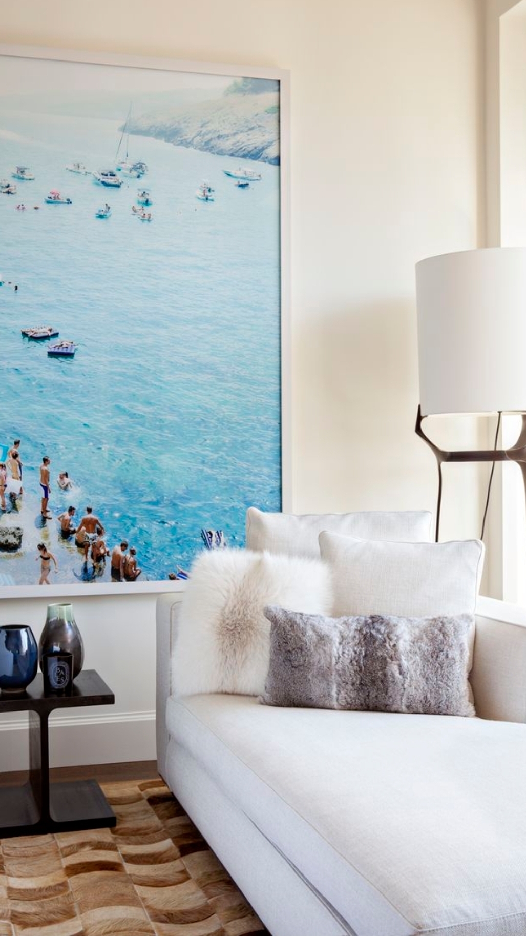 Как красиво спрятать щиток в интерьере