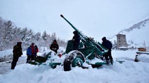 Весна в Приэльбрусье. Как работают противолавинные отряды?