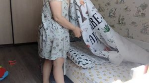 38. 18.06.2023 Кушаем клубнику, слушаем дождик, убираемся в детской) #влог #мотивациянауборку #уборк