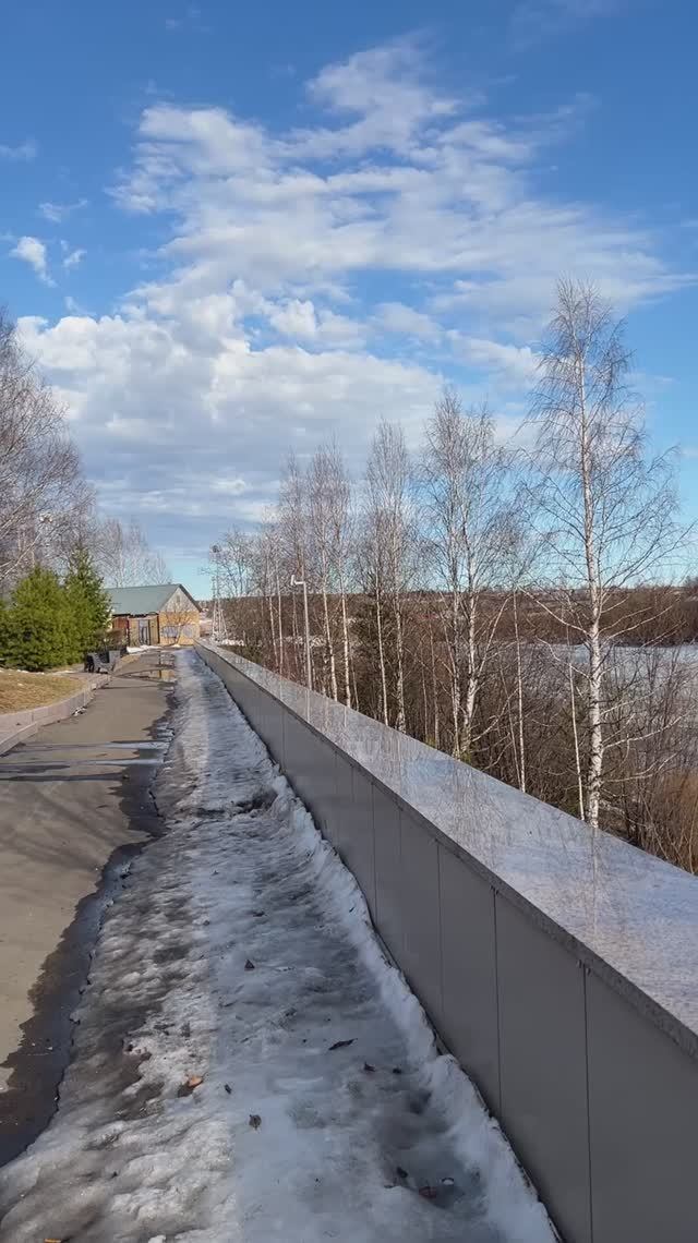 Река Ухта: Пока не начался ледоход. 01.04.2026