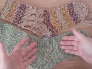 Носочный запой, пока беру паузу. Новая для меня пряжа, четыре готовые пары #handmade #вязовоог