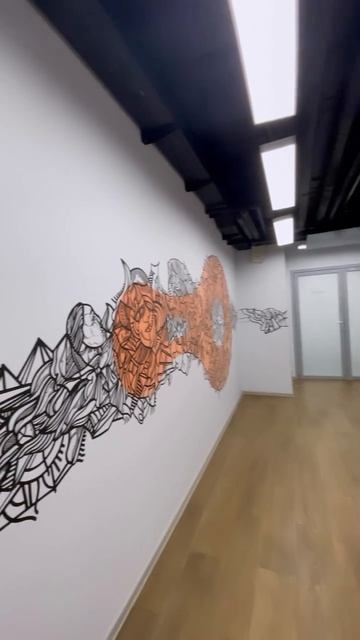 Покраска стен и потолка в действующем офисе компании Ngenix