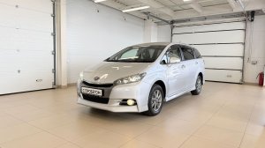Toyota Wish, 2013 год