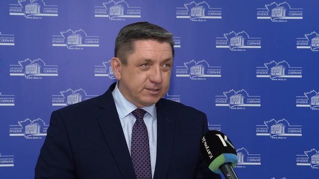 Итоги года в Тюменцевском районе: в селе Шарчино построили школу, а аграрии собрали высокий урожай смотреть онлайн
