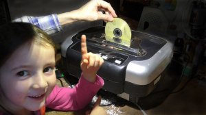 Уберите ваших детей от нашего плеера! (Ютуб 2019)