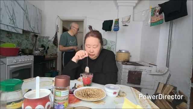 Жизнь аборигенки. Блюдо из икры ягод. Родители. Документальный фильм. 17.20.23.03.26.