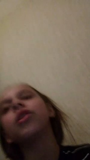 он играет в попи плей тайм