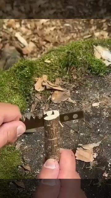 Компактная походная пила, занимающая минимум места и обладающая высокой полезностью — она лёгкая,...