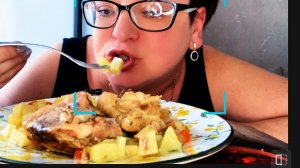 МУКБАНГ/ Тушеная картошечка, грибочки и селедочка👍Вкусно мне😋мням мням