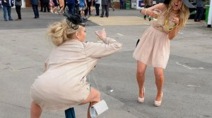 Забавные и Стыдные Моменты из Жизни Женщин