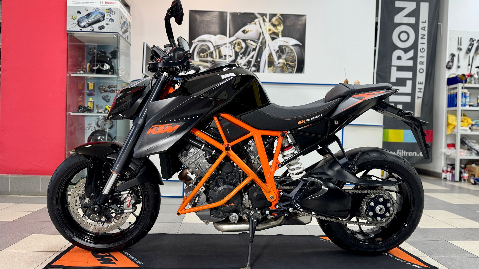 KTM 1290 Super Duke R