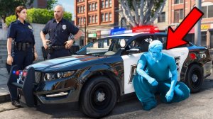 НЕВИДИМЫЙ ИГРОК против КОПОВ в GTA 5 RP