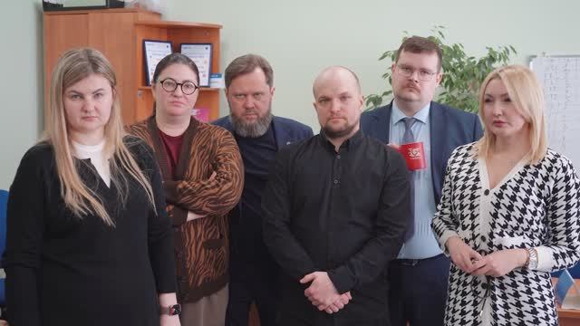 Коллеги и 1 апреля смотреть онлайн