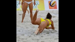 Пляжный волейбол .Девченки крвсавицы!!