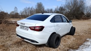LADA Vesta,,,резина лето зима хороший вариант !!!
