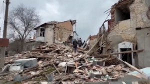 Появились кадры последствий удара ВСУ по жилому дому в Васильевке.