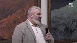 Выставка 16-летней художницы Малики Кубановой открылась в картинной галерее Черкесска