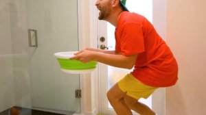 Влад и Ники. Дети изучают правила дорожного движения и правила безопасности на дороге