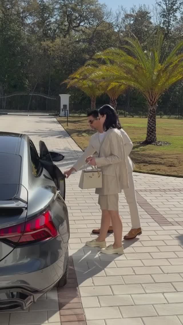 Мир вокруг тебя прекрасен, когда мир внутри тебя спокоен 🌱