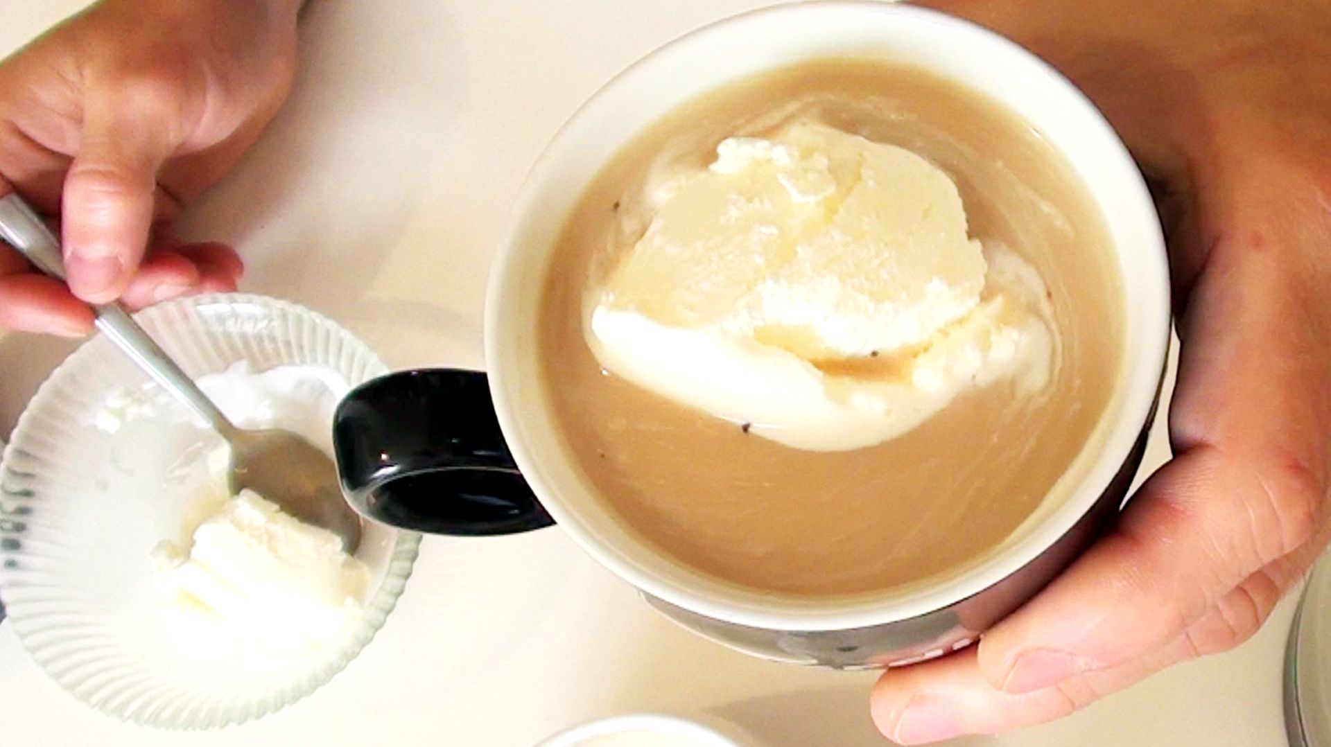 Как приготовить гляссе (кофе с мороженым) - рецепт
