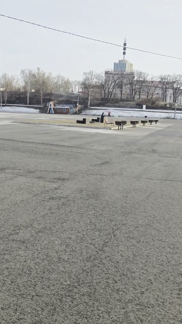 Кто оденет зимнее солнце? Красная пристань.