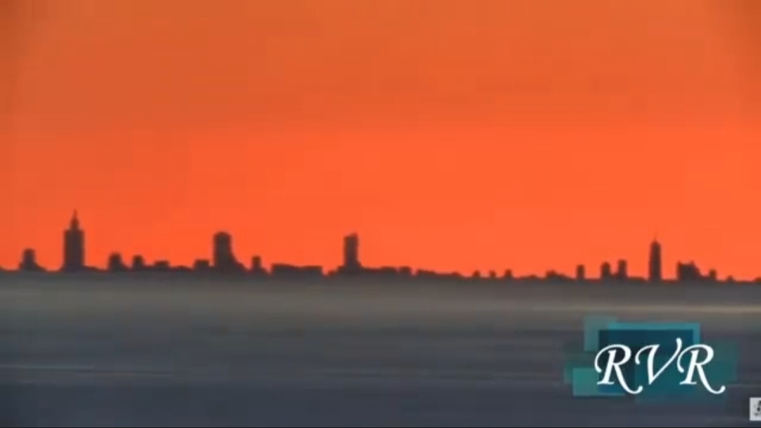 Закат над Чикаго и расстояние до города 90 км доказывает плоскость озера Мичиган и Земли❗👆🧐😲👏