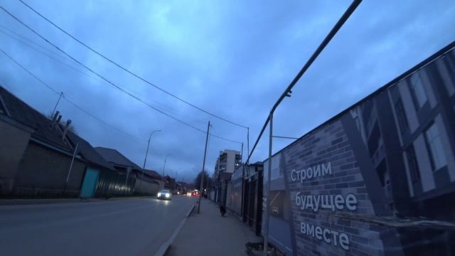 Нальчик Кабардино-Балкария От аэропорта Нальчик пешком по улице Гагарина до улицы Идарова