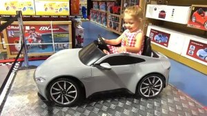 Настя едет в Самый Лучший Океанариум в Дубаи [get.gt]