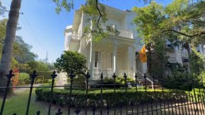 ИСТОРИЧЕСКИЙ САДОВЫЙ КВАРТАЛ Garden District  Новый Орлеан США САДЫ И ИСТОРИЧЕСКИЕ ОСОБНЯКИ