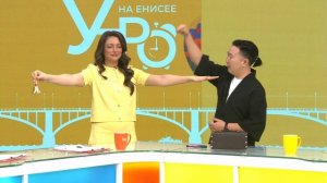 Смотрим фокусы в исполнении фокусника Михаила Рожина